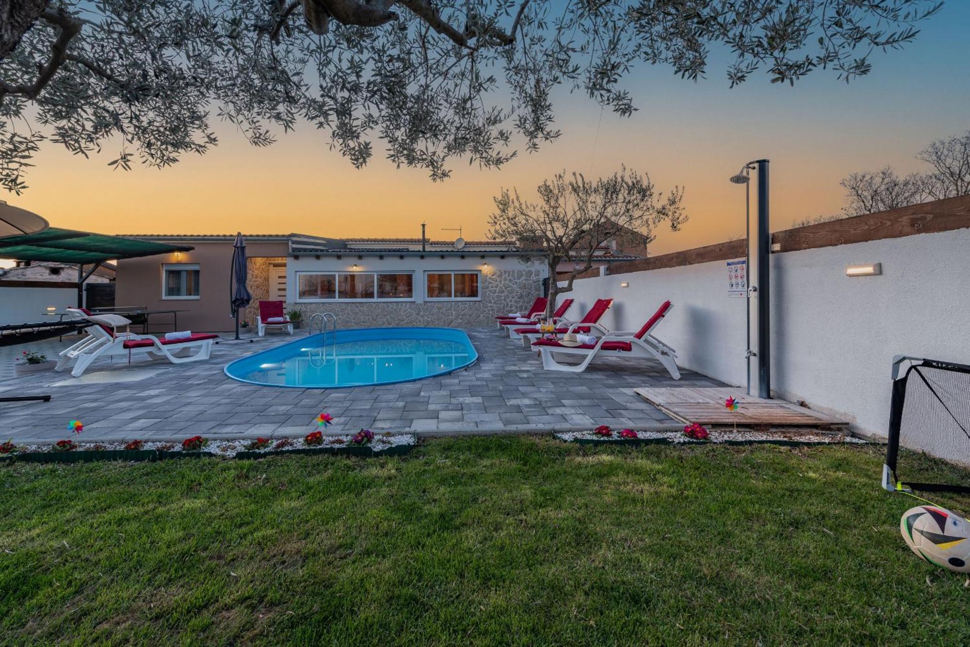 Villa Luma Zadarvillas Gorica  外观 照片